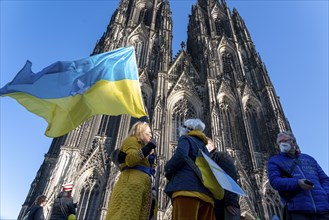 Peace demonstration against the war in Ukraine, instead of the Rose Monday parade in Cologne, with