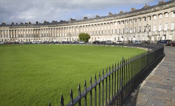 The Royal Crescent, architect John Wood the Younger built between 1767 and 1774, Bath, Somerset,