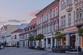 Breite Straße, a pedestrianised street with cobblestones, shops and flats in historic half-timbered