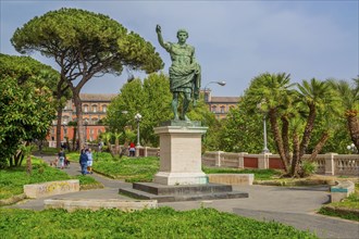 Park with statue of the Roman Emperor Augustus, Naples, Gulf of Naples, Campania, Italy, Europe