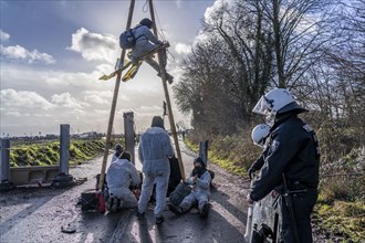 Beginning of the eviction of the Lützerath hamlet, camp of climate activists and squatters, at the