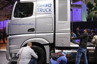 Fuel cell truck Gen H2 Truck from Daimler Truck at the IAA Transportation trade fair, Hanover, 18