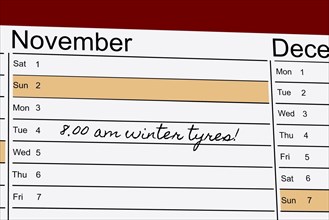 Symbolic image: Appointment calendar with note for tyre change