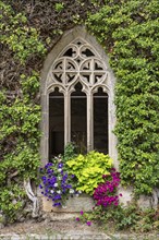 Tracery, Gothic-style windows, Bebenhausen Monastery and Palace, former Cistercian Abbey, Tübingen