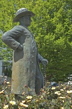 Monument to Heinrich Hansjakob with stick by sculptor Gerold Jäggle 2008, writer, politician,