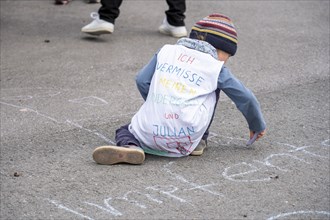 Demonstration against the restrictions in the Corona crisis, anti-vaccination, protest against