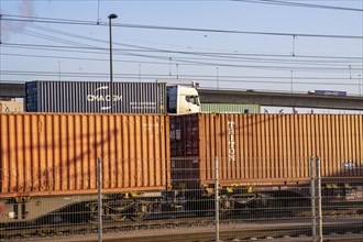 Ramp to, from the Köhlbrand Bridge in the Port of Hamburg, back, front trucks on the