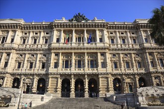 Palazzo di Giustizia, Palace of Justice, Prati district on the banks of the Tiber, Rome, Italy,