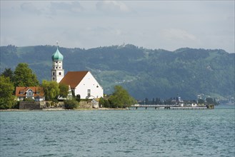 Moated castle, Lake Constance, Bavaria, Germany, Europe