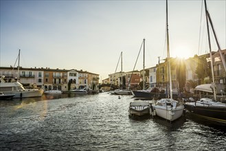 Panorama, Sunset, Port Grimaud, Bay of St. Tropez, Département Var, Cote d'Azur,