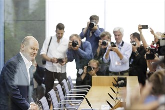 Olaf Scholz (SPD), Federal Chancellor, on his way to the Federal Press Conference, bpk, Federal