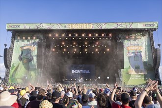 The band Montreal plays on the Green Stage at the Highfield Festival on Friday, Störmthaler See, 16