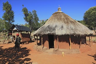 South Ethiopia, Benna people, house, hut, round hut in a Benna village, Ethiopia, Africa