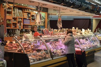 Cheese, ham and sausage products, Mercat de Santa Caterina, Barcelona, Catalonia, Spain, Europe