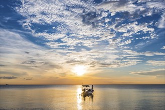 Longtail boat in the sunset, boat, sun, evening mood, cloudy sky, colourful, orange, wooden boat,