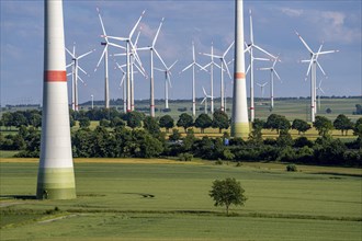 Wind farm north-east of Bad Wünnenberg, East Westphalia Lippe, Paderborn district, with the A44