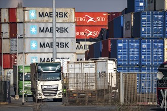 Port of Duisburg Ruhrort, DeCeTe, Duisburger Container-Terminal, container loading, loading and