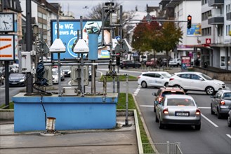 Air quality monitoring station, on the B7, Friedrich-Engels-Alle in Wuppertal, operated by the