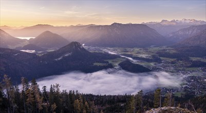 View from Mount Loser to Lake Altaussee, Altaussee, Bad Aussee, Tressenstein, Zinken, Dachstein