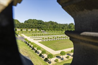 The Grosssedlitz Baroque Garden with the Friedrich Palace is located on a hill on the left bank of