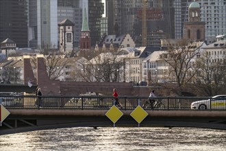 Bank of the Main in Frankfurt, Spring, Hesse, Germany, Europe