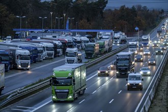 Rest area Ohligser Heide West, on the A3 motorway, direction Cologne, near Solingen, full truck