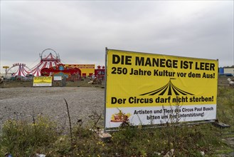 Circus Paul bush, shut down during the second corona lockdown, in Oberhausen, with posters pointing