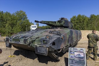 The Oberlausitz military training area opened its Tor tor to thousands of visitors for the Open Day