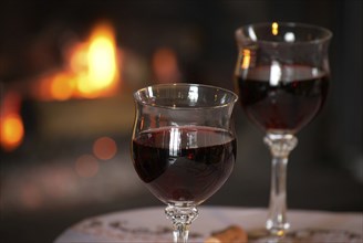 Red wine in glasses, nutrition, food, alcohol, food culture, open fire, romance