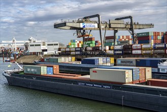 Port of Duisburg Ruhrort, Container freighter being loaded and unloaded at DeCeTe, Duisburg