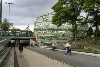 The Fiestappel, bicycle car park for over 900 bicycles, in a stylised apple shape, in Alphen aan