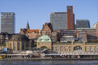 St. Pauli Landungsbrücken, on the Elbe, Hamburg, Germany, Europe