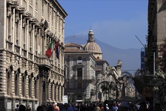 Via Etnea, baroque old town of Catania, behind Mount Etna Sicily, Italy, Europe