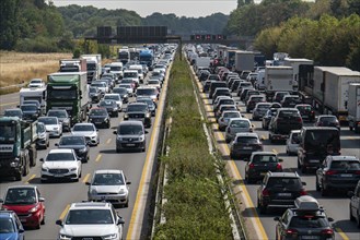 Traffic jam on the A3 motorway, over 8 lanes, in both directions, between the Leverkusen motorway