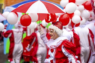 Rose Monday parade in Düsseldorf, street carnival, foot groups