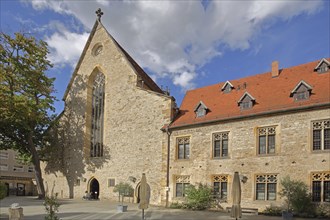 Gothic Augustinian monastery, monastery complex, inner courtyard, monastery church, Erfurt,