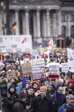 150, 000 people gather around the Bundestag in Berlin to build a human wall against the shift to