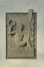 Relief rower with paddle and wreath in boat, rowing, arm, up, hold, sculpture, figure, sport,