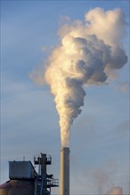 Symbolic image energy transition, fossil fuels, smoking chimney, industrial plant, chimney, flue,