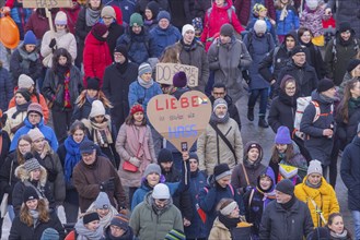 Several thousand people protested on Sunday in Dresden and elsewhere, against the AfD and in favour