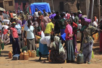 South Ethiopia, market in Jinka, locals in colourful clothes, market scene, Ethiopia, Africa