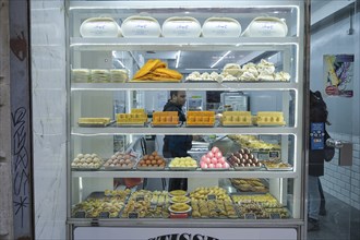 Pasteleria Ayub, pastry shop, baklava, Barcelona, Catalonia, Spain, Europe