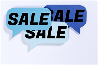 Sale offer when shopping in speech bubbles Communication business concept