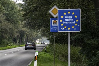 The so-called Green Border, near Straelen, between Germany and the Netherlands, country road, B58,