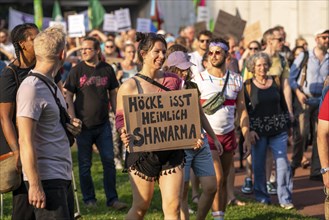 Protests against a so-called citizens' dialogue of the AfD in the Philharmonie in Essen, the