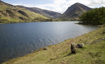 Landscape view of Lake Buttermere, Cumbria, England, UK