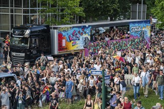 Demo against the AFD party conference in the Grugahalle in Essen, over 5000 participants came to