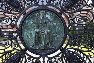 Representation of Justice at the Tor tor of the Peace Palace, seat of the International Court of