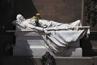 Campo Verano, Cimitero Comunale Monumentale Campo Verano, the largest cemetery in Rome in the