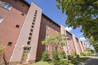 Residential building, Fritz-Reuter-Allee, Hufeisensiedlung, Britz, Neukölln, Berlin, Germany,